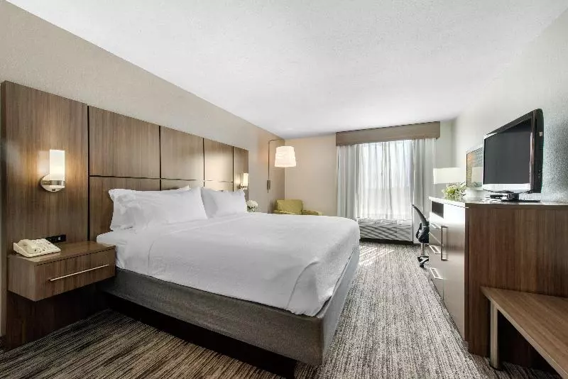 اتاق استاندارد با تخت بزرگ, Holiday Inn Melbourne Viera Conference Ctr, An Ihg