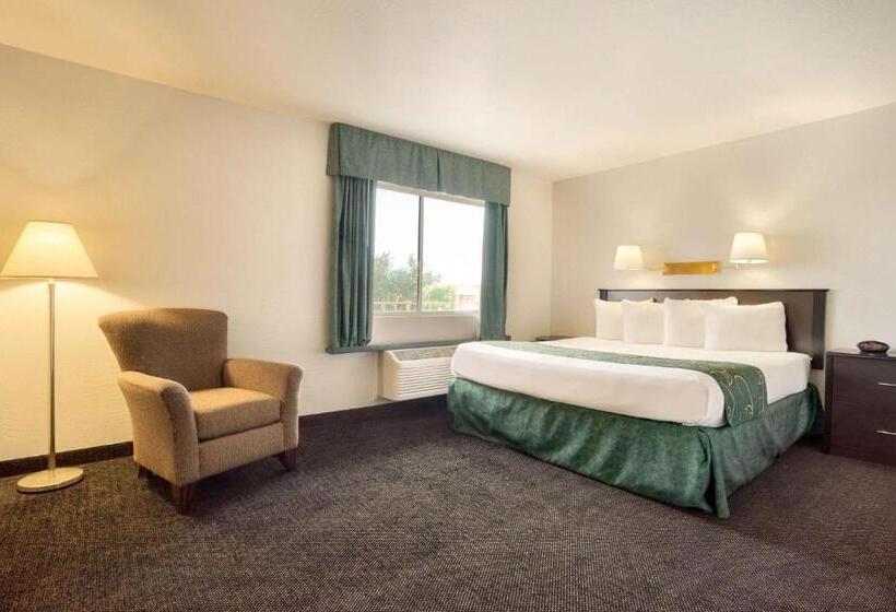 Студио Стандарт Кровать Кинг, Travelodge By Wyndham Winslow