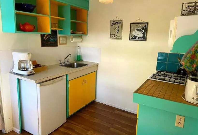 Talo 1 Makuuhuone, Wisteria Guest House