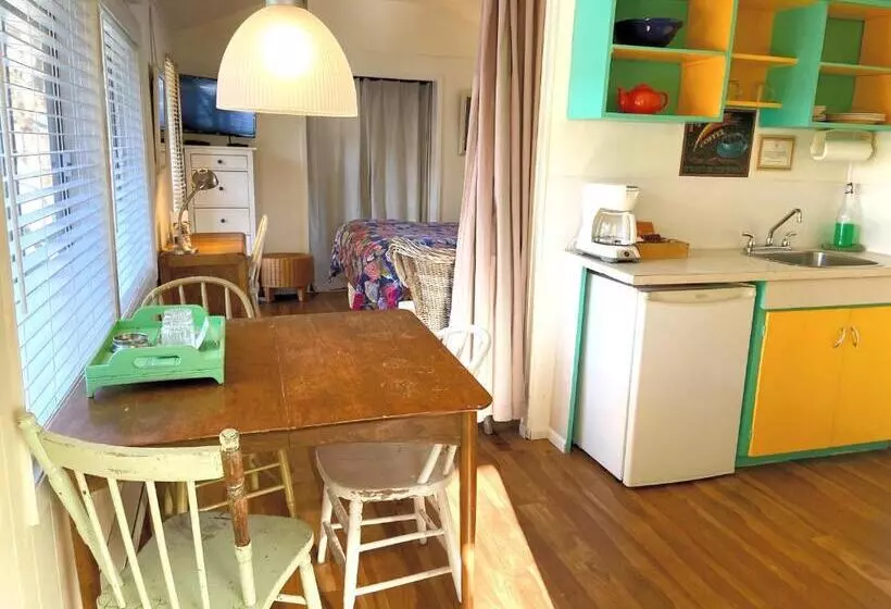 Talo 1 Makuuhuone, Wisteria Guest House