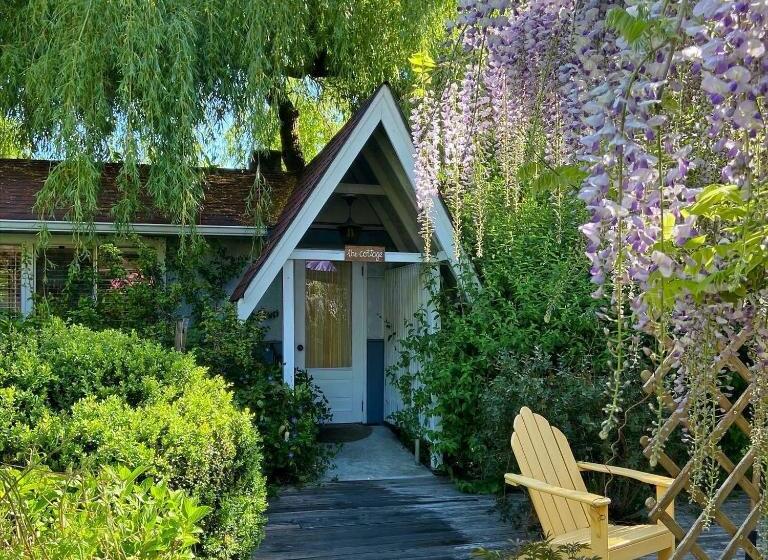 Дом 1 Спальня, Wisteria Guest House
