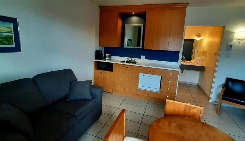 Family Suite, Motel Chute Des Pères