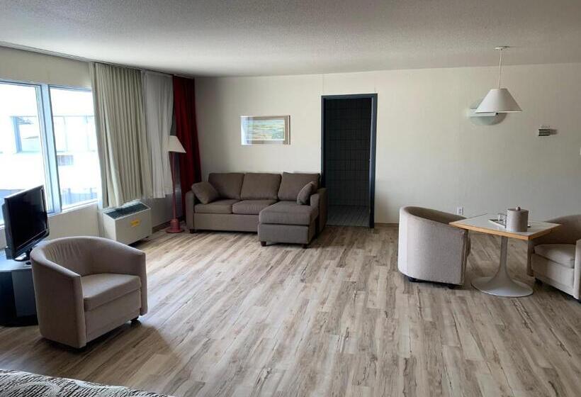 スーペリアースイート, Motel Chute Des Pères