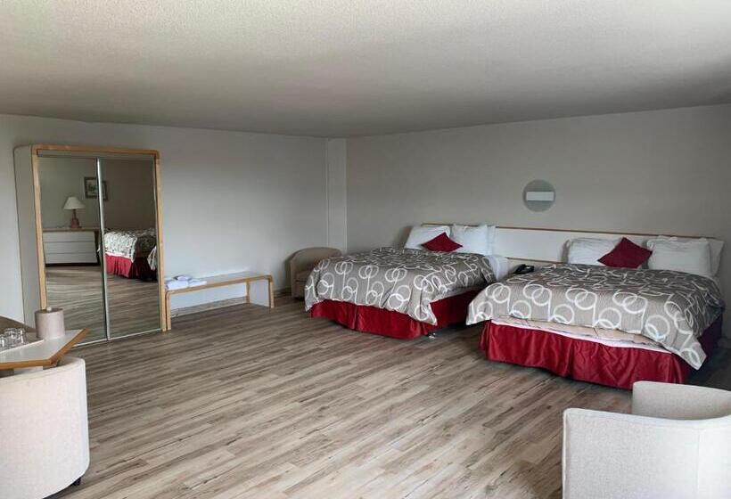 スーペリアースイート, Motel Chute Des Pères