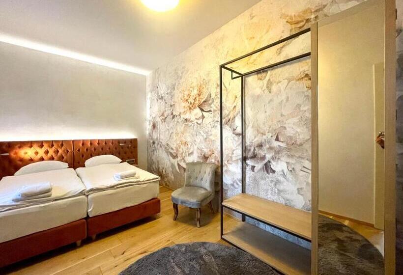 غرفة قياسية, Cittadella