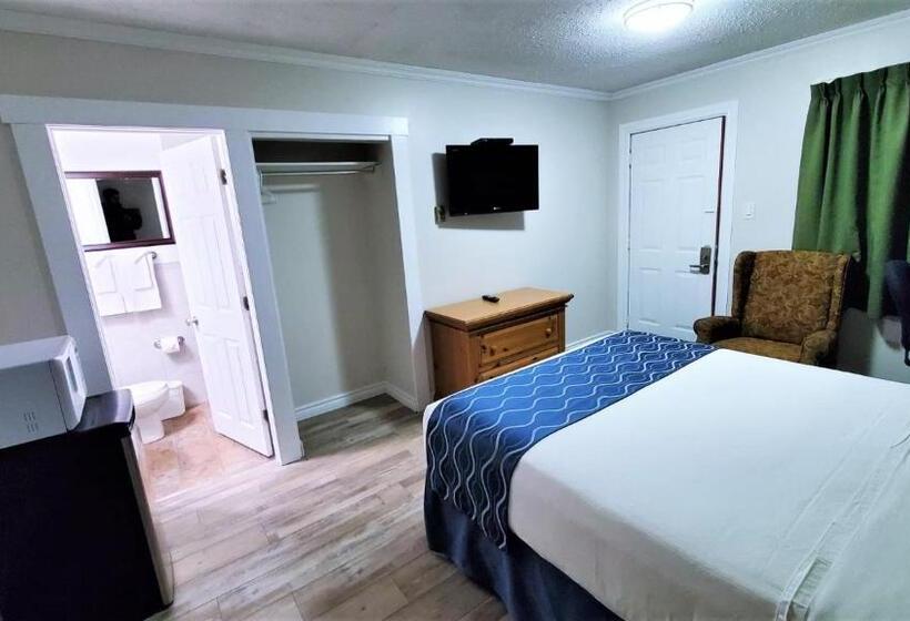 Номер Стандарт, Knights Inn Colonial Fireside Inn
