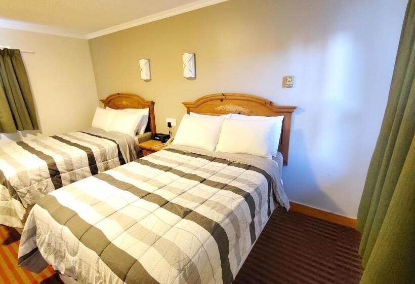 غرفه قياسيه سريرين مزدوجين, Knights Inn Colonial Fireside Inn