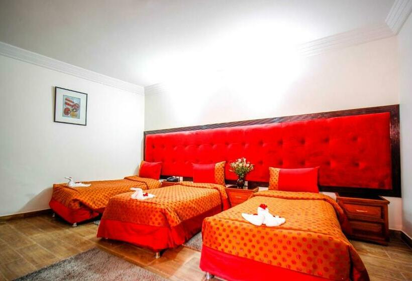 اتاق استاندارد سه نفره, Oudaya & Spa