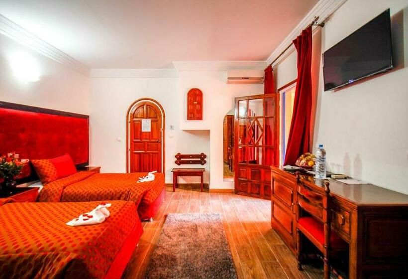 اتاق استاندارد سه نفره, Oudaya & Spa