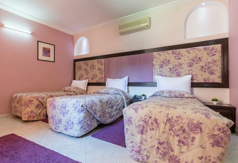 اتاق استاندارد سه نفره, Oudaya & Spa