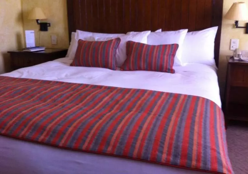 اتاق اجرایی, Park Hotel Calama