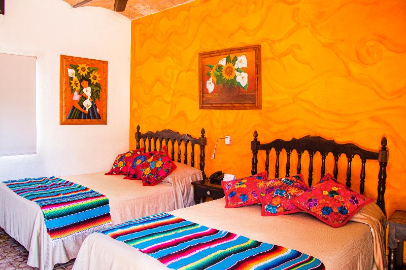 غرفة قياسية, Posada De Roger