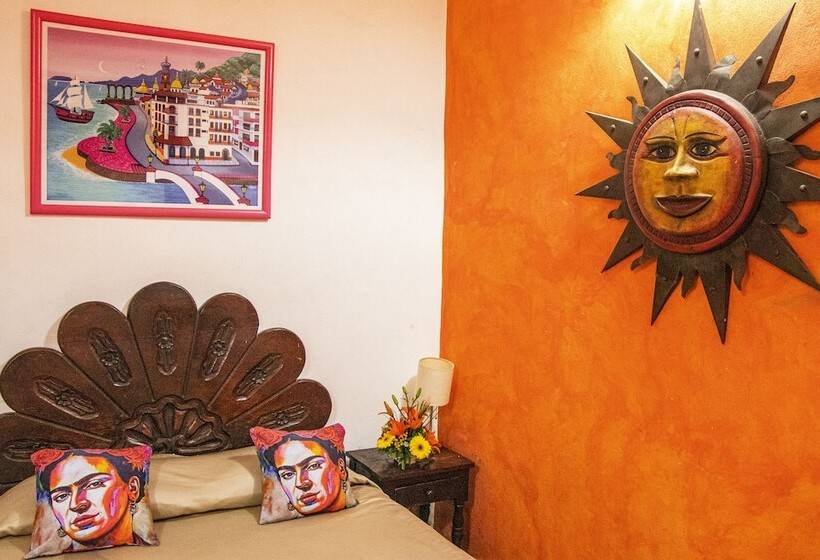 غرفة قياسية, Posada De Roger