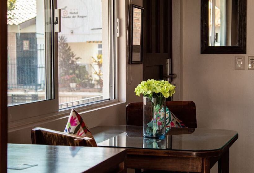 Suite, Posada De Roger