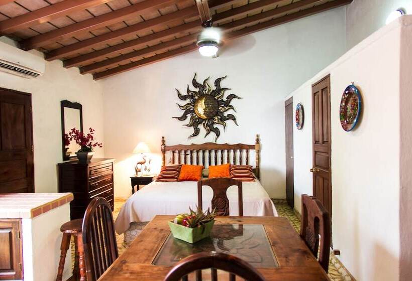 جناح, Posada De Roger