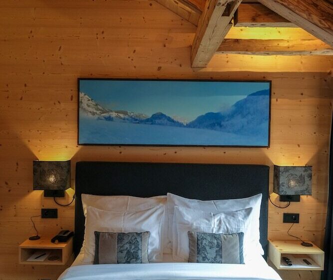 חדר סופריור עם מרפסת, Restaurant Valrose