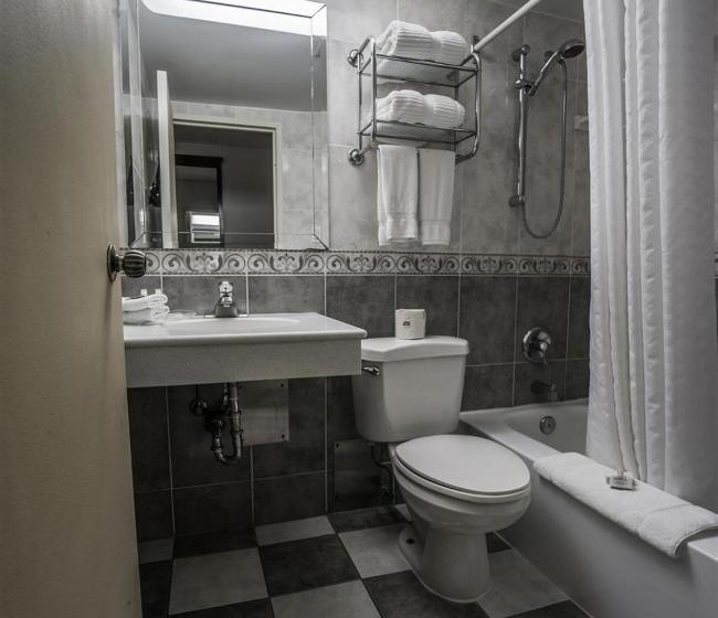 标准房带园景, The Inn Of Waterloo