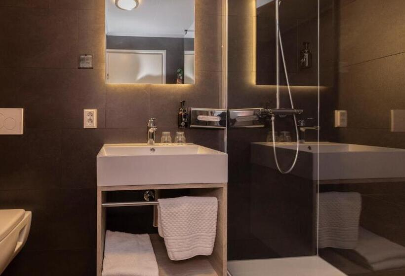 Семейный Номер, Fletcher Hotel Restaurant Langewold