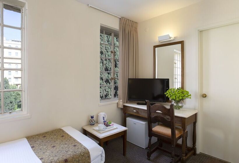 标准间, Ymca Three Arches