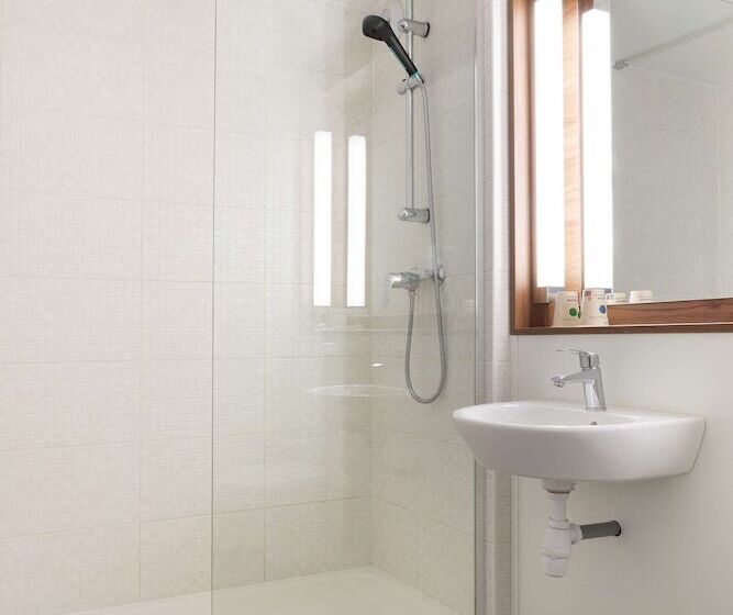 标准间, Campanile Dole