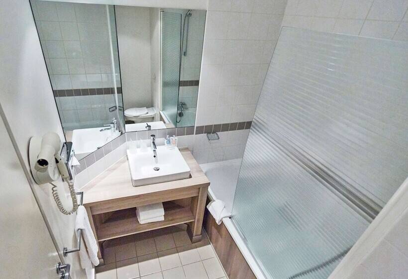 غرفة قياسية, Campanile Le Bourget – Airport