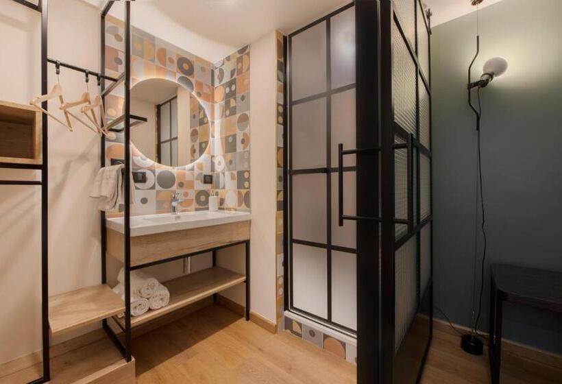 スタンダードルーム, Campanile Metz Jouy Aux Arches