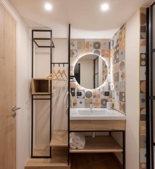 スタンダードルーム, Campanile Metz Jouy Aux Arches