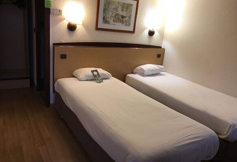 スタンダードルーム, Campanile Metz Jouy Aux Arches