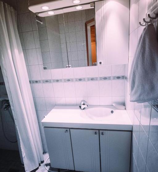 חדר סטנדרט, Hetan Majatalo