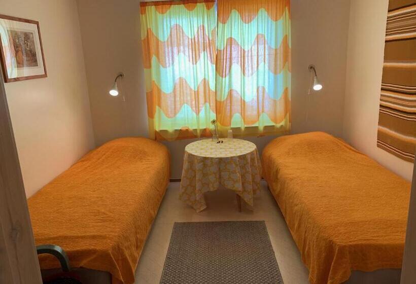 חדר סטנדרט חדר אמבטיה משותף, Hetan Majatalo