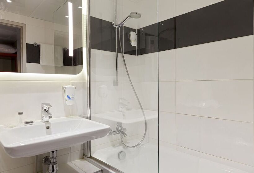 اتاق اجرایی, Inn Design Paris Place D Italie