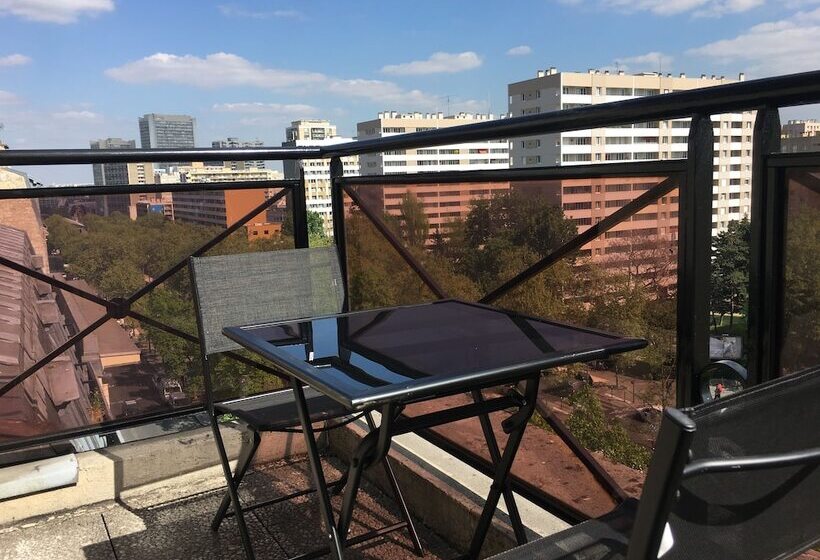 اتاق اجرایی, Inn Design Paris Place D Italie