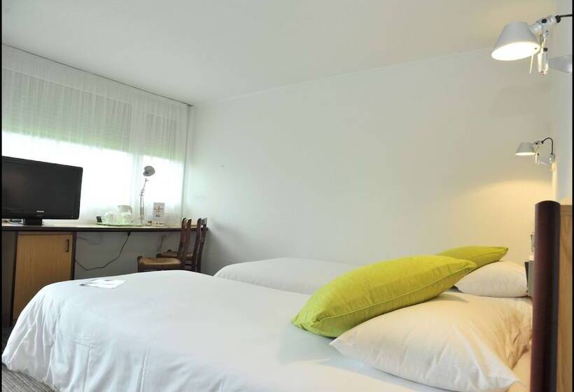 Номер Стандарт, Kyriad Chalons En Champagne  Saint Martin