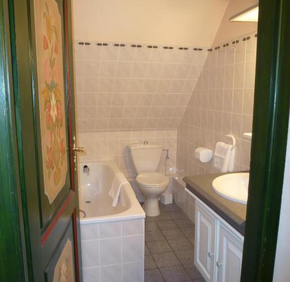 إستوديو قياسى, La Cour Du Bailli Suites & Spa