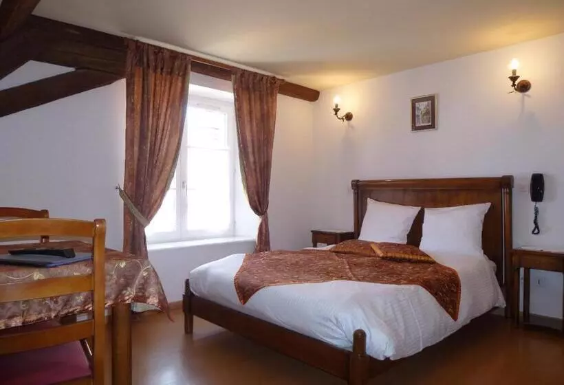 スタンダードスタジオ, La Cour Du Bailli Suites & Spa