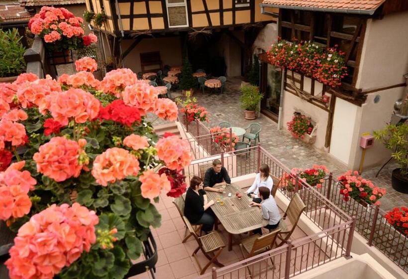 Люкс Повышенной Комфортности, La Cour Du Bailli Suites & Spa