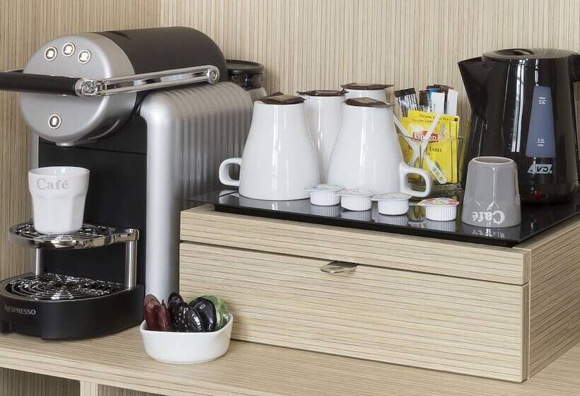 اتاق خانوادگی, Libertel Gare Du Nord Suede