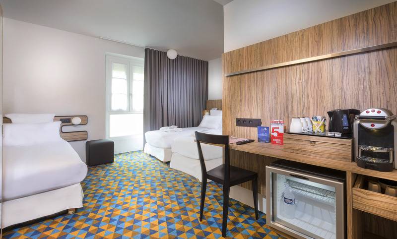 اتاق خانوادگی, Libertel Gare Du Nord Suede