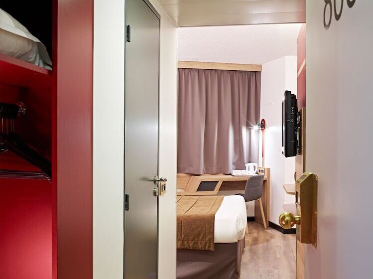 غرفة قياسية, Median Paris Congrès