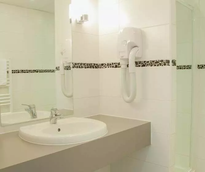 スーペリアールーム, Mercure Lyon Est Villefontaine