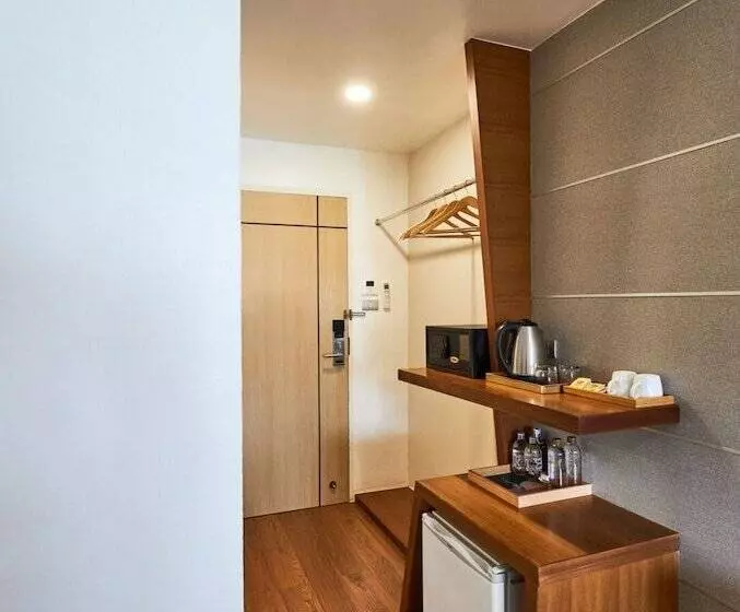 اتاق سوپریور, The Beverly Hotel Pattaya
