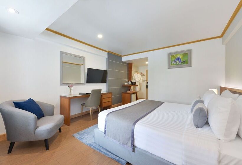 اتاق سوپریور, The Beverly Hotel Pattaya