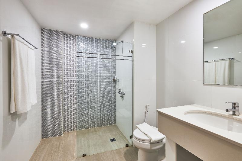 اتاق سوپریور, The Beverly Hotel Pattaya