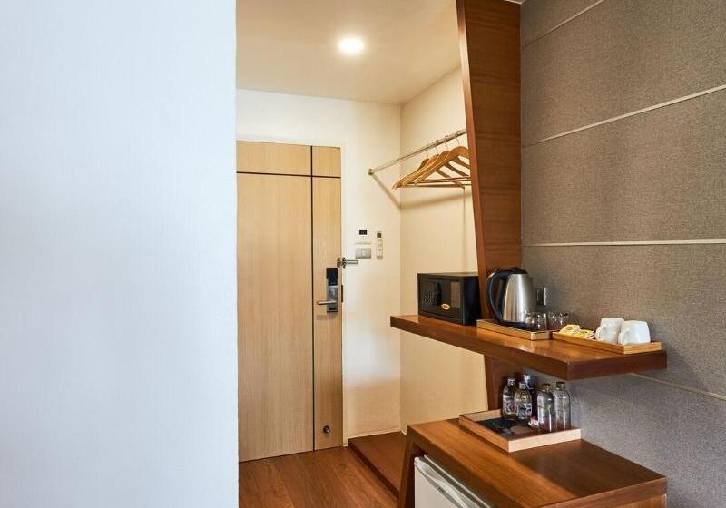 اتاق سوپریور, The Beverly Hotel Pattaya