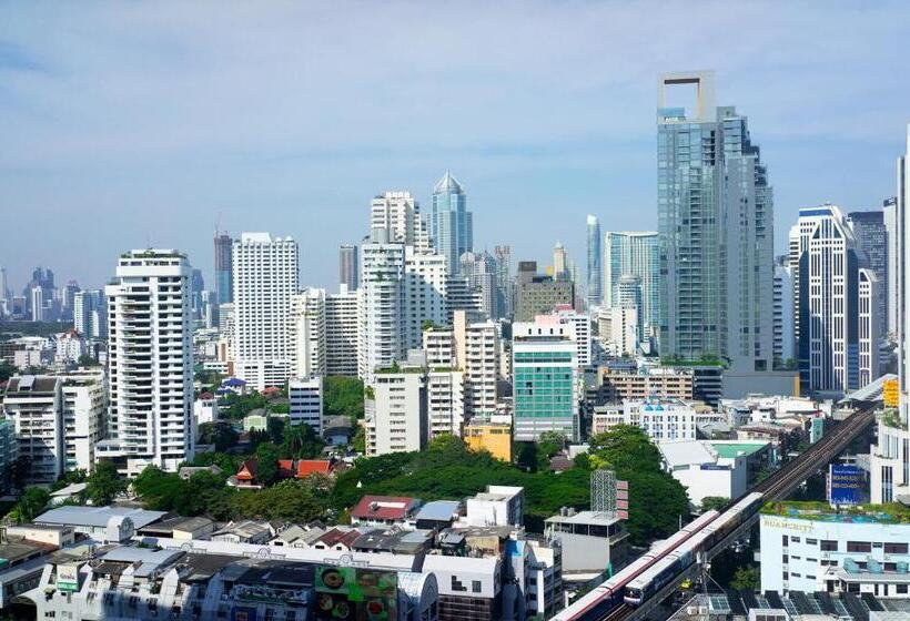 اتاق اجرایی با تخت بزرگ, The Westin Grande Sukhumvit Bangkok