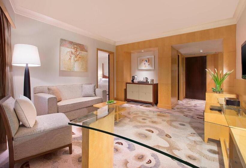 Deluxe Suite King Bed, The Westin Grande Sukhumvit Bangkok