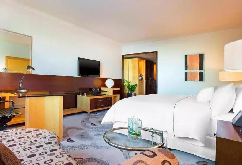 اتاق لوکس با تخت بزرگ, The Westin Grande Sukhumvit Bangkok