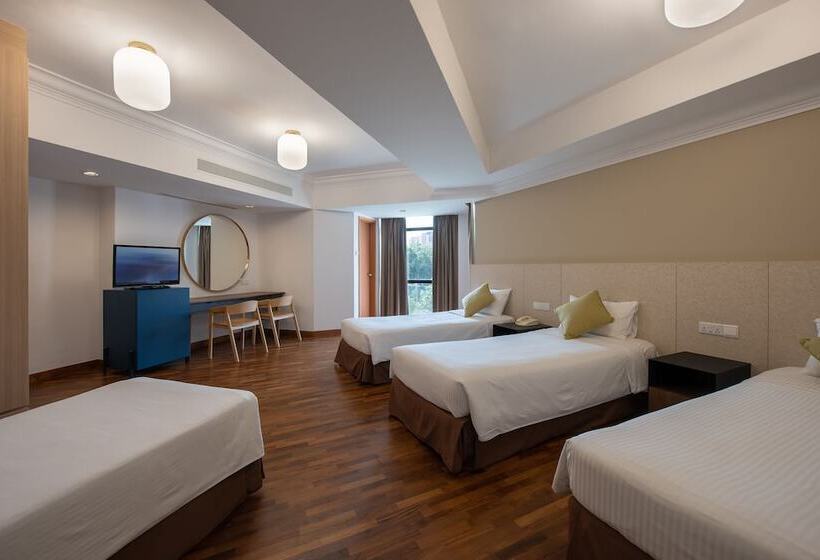 اتاق استاندارد چهار تخته, Ywca Fort Canning