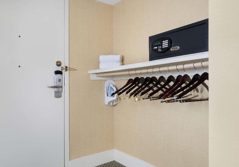 اتاق اجرایی, Ywca Fort Canning