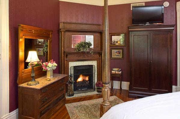 غرفة قياسية مزوَّدة بجاكوزي, Beaufort House Inn